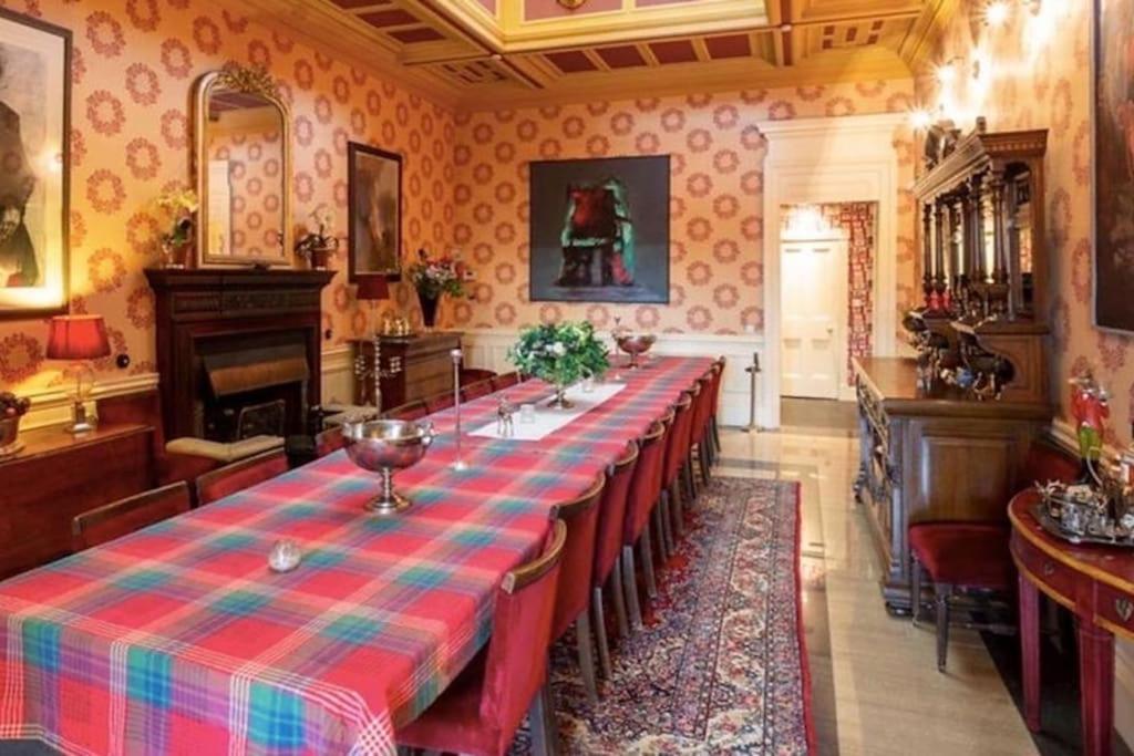 Villa Toftcombs Mansion House à Biggar Extérieur photo