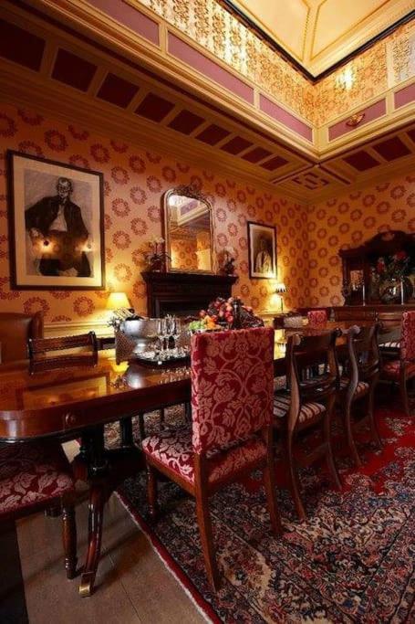Villa Toftcombs Mansion House à Biggar Extérieur photo